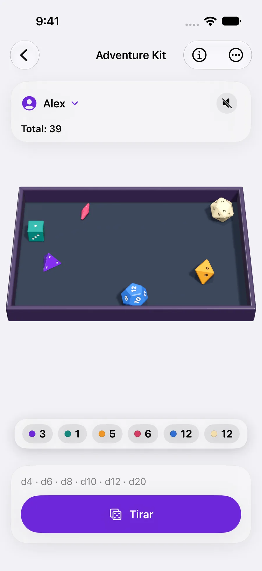 Adventure Kit: seis dados 3D de colores en una bandeja, con resultados individuales y su total